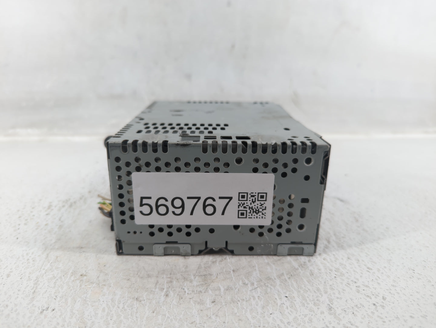 2015 Ford Mustang Radio AM FM Cd Player Receiver Replacement P/N:FR3T-19C107-SE Fits OEM Used Auto Parts - Oemusedautoparts1