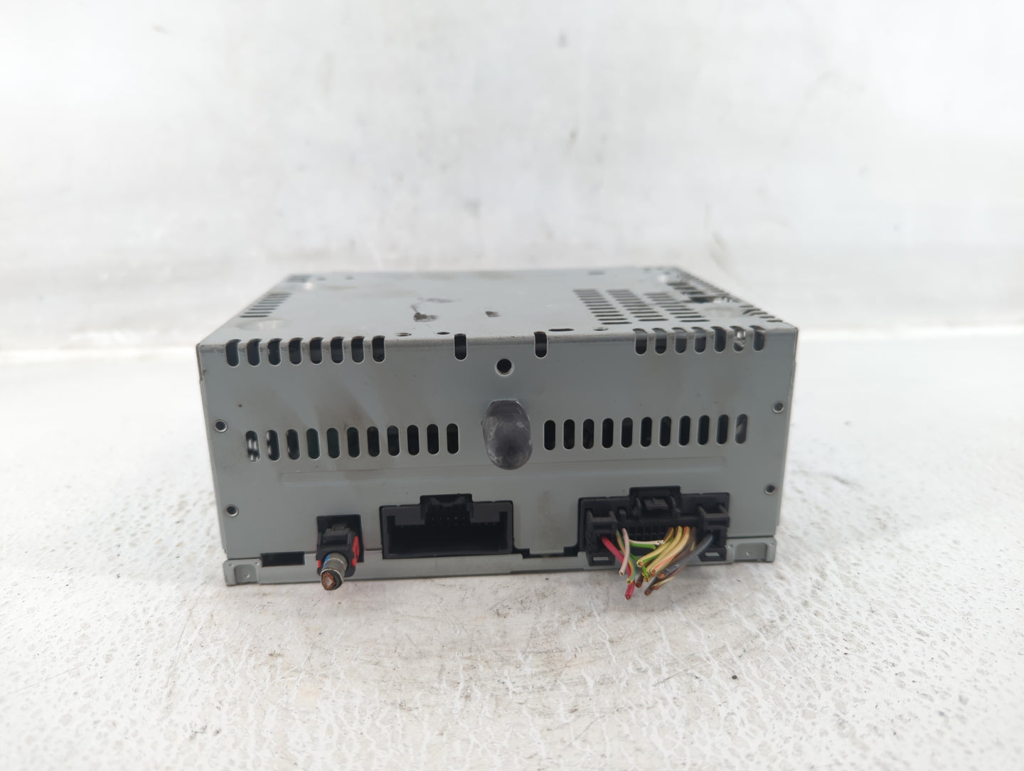 2015 Ford Mustang Radio AM FM Cd Player Receiver Replacement P/N:FR3T-19C107-SE Fits OEM Used Auto Parts - Oemusedautoparts1