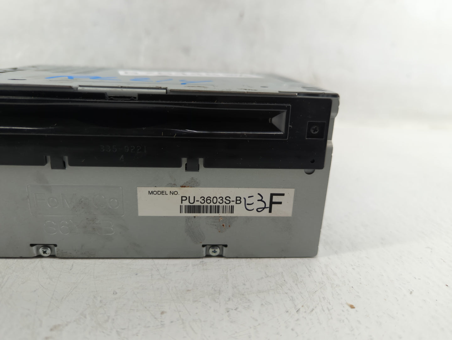 2015-2016 Ford Mustang Radio AM FM Cd Player Receiver Replacement P/N:FR3T-19C107-SE Fits Fits 2015 2016 OEM Used Auto Parts