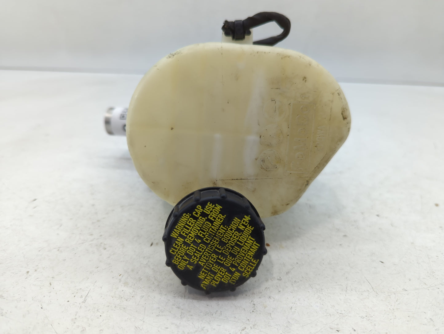 2015-2022 Ford Mustang Brake Master Cylinder - Oemusedautoparts1.com