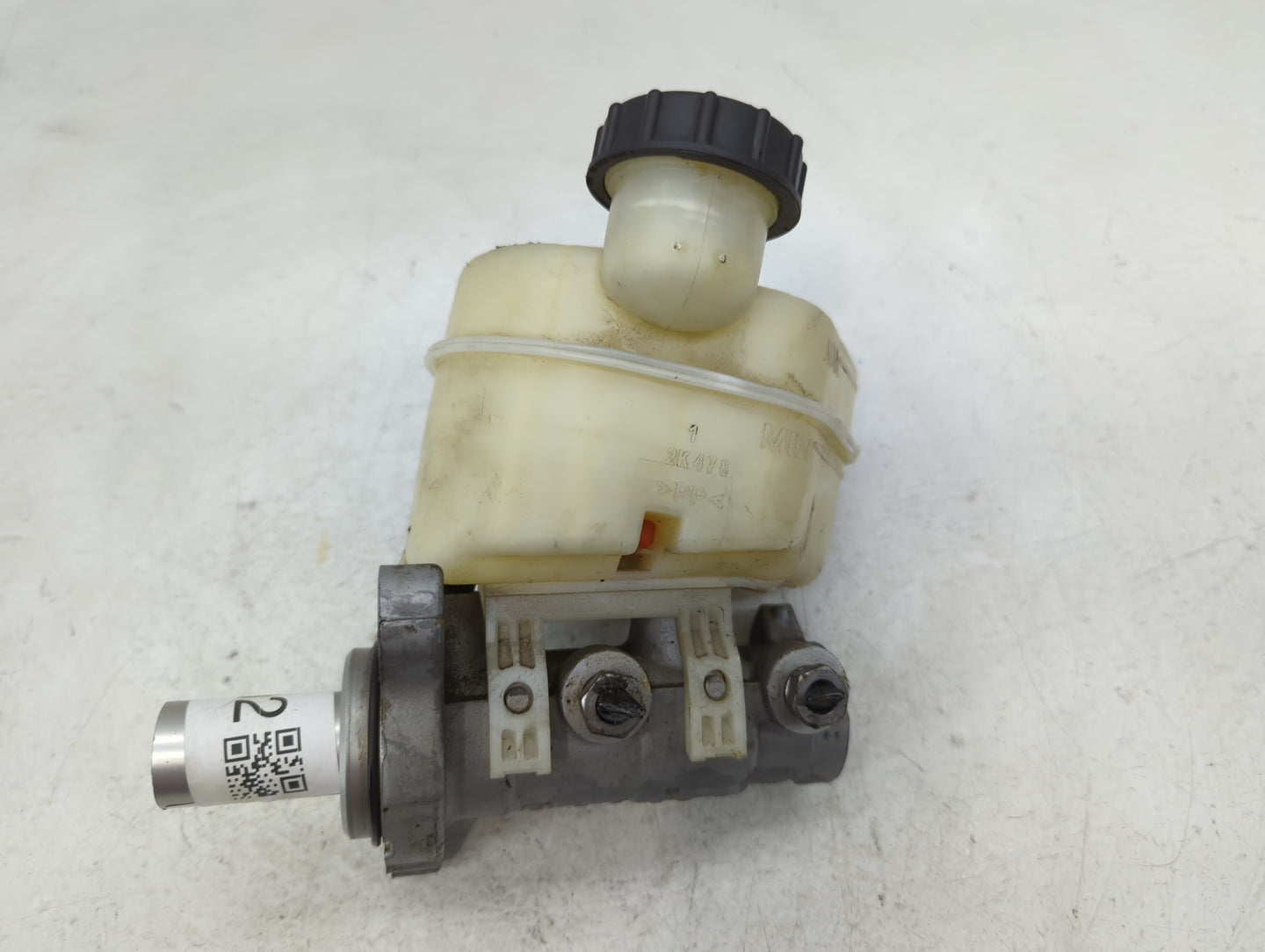 2015-2022 Ford Mustang Brake Master Cylinder - Oemusedautoparts1.com
