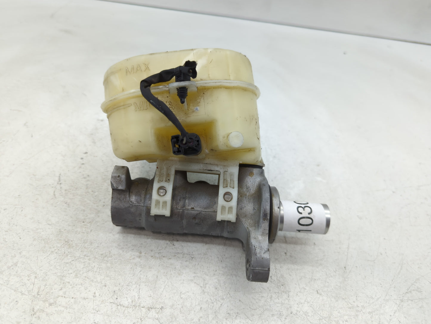 2015-2022 Ford Mustang Brake Master Cylinder - Oemusedautoparts1.com