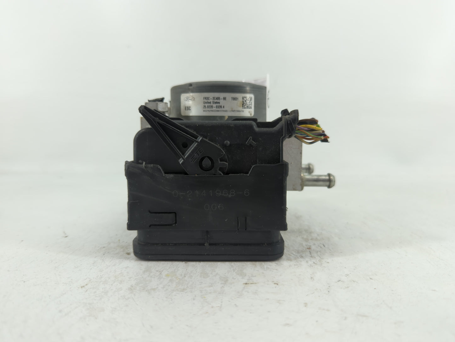 2015 Ford Mustang ABS Pump Control Module Replacement P/N:FR3C-2C405-BE Fits OEM Used Auto Parts - Oemusedautoparts1.com