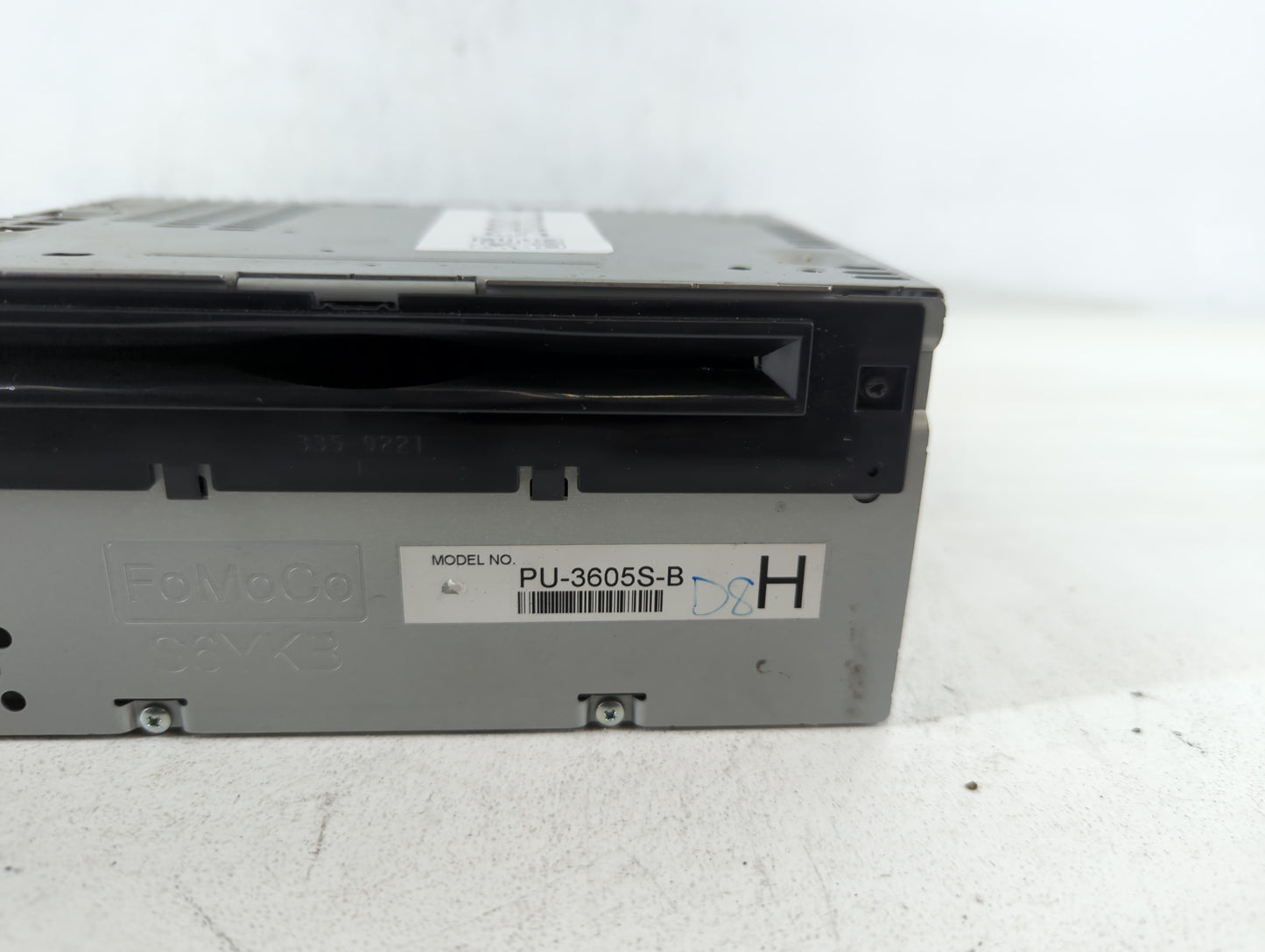 2015-2015 Ford Mustang Am Fm Cd Player Radio Receiver - Oemusedautoparts1.com