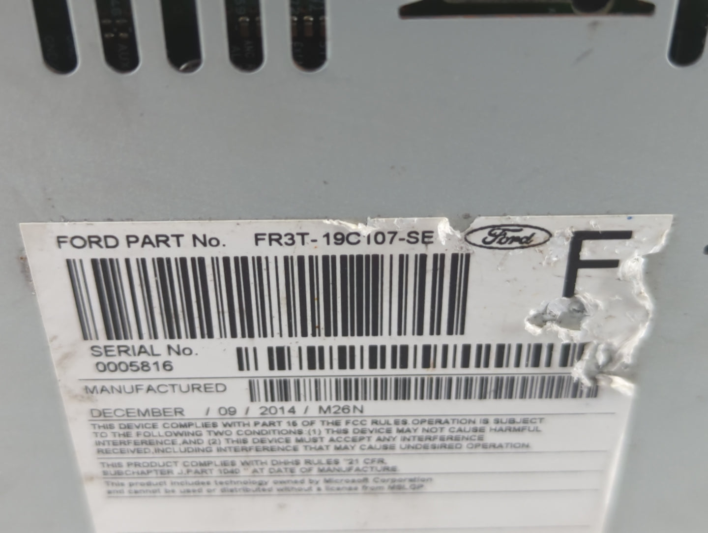 2015-2016 Ford Mustang Radio AM FM Cd Player Receiver Replacement P/N:FR3T-19C107-SE Fits Fits 2015 2016 OEM Used Auto Parts