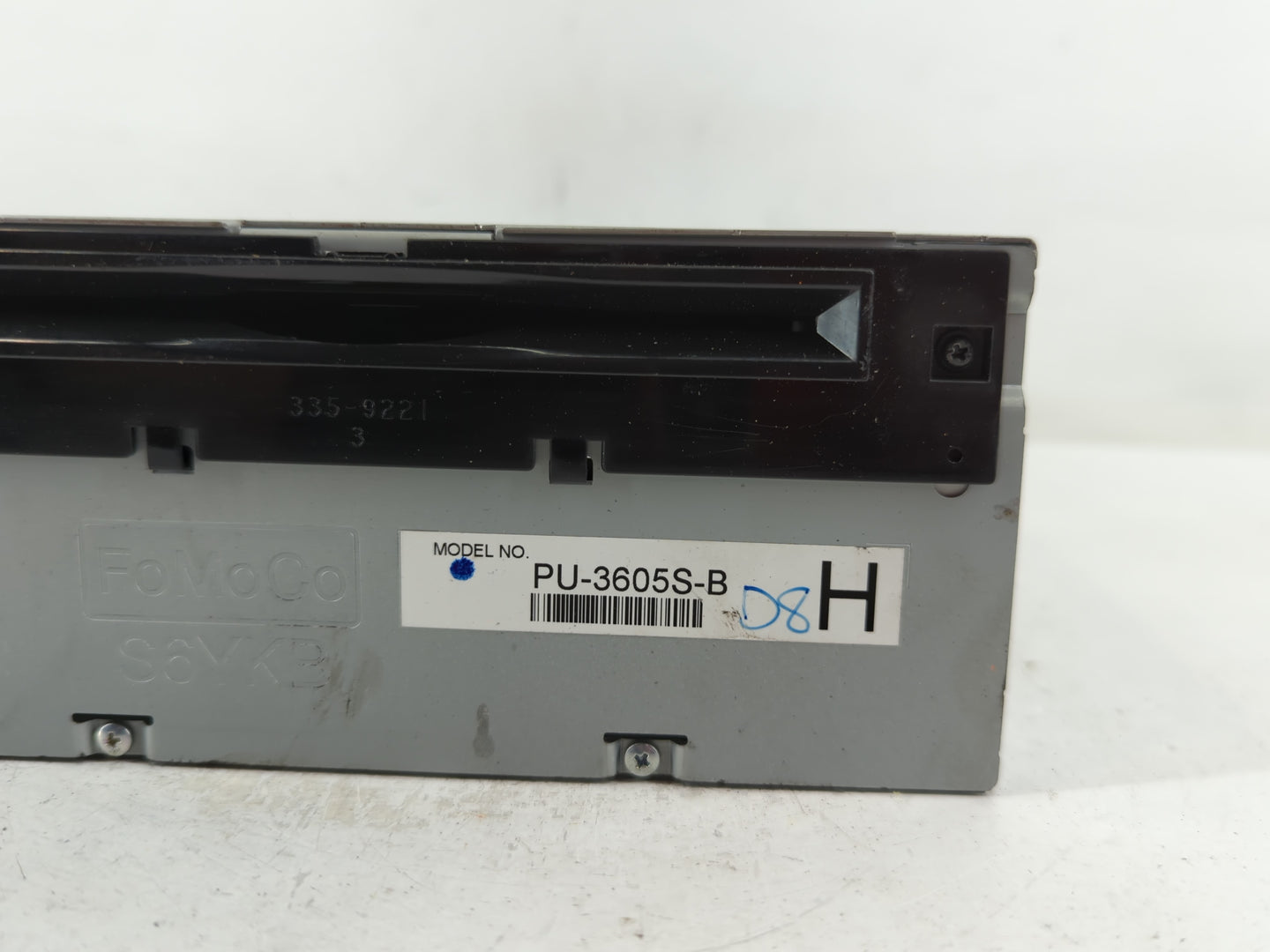 2015-2015 Ford Mustang Am Fm Cd Player Radio Receiver - Oemusedautoparts1.com