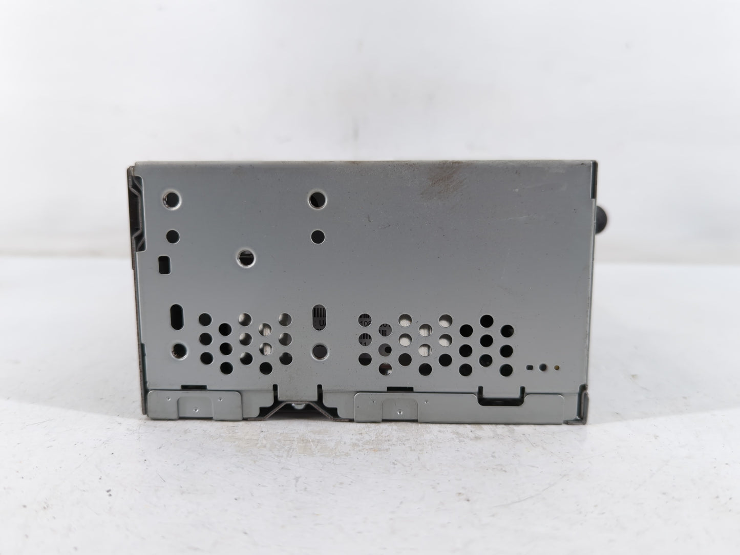 2015-2015 Ford Mustang Am Fm Cd Player Radio Receiver - Oemusedautoparts1.com