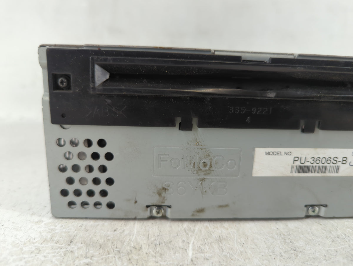 2015-2016 Ford Mustang Am Fm Cd Player Radio Receiver 712817 - Oemusedautoparts1.com