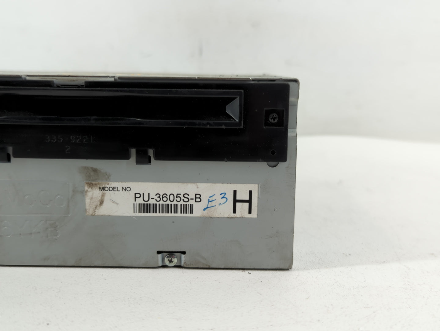 2015 Ford Mustang Radio AM FM Cd Player Receiver Replacement P/N:FR3T-19C107-UE Fits OEM Used Auto Parts - Oemusedautoparts1
