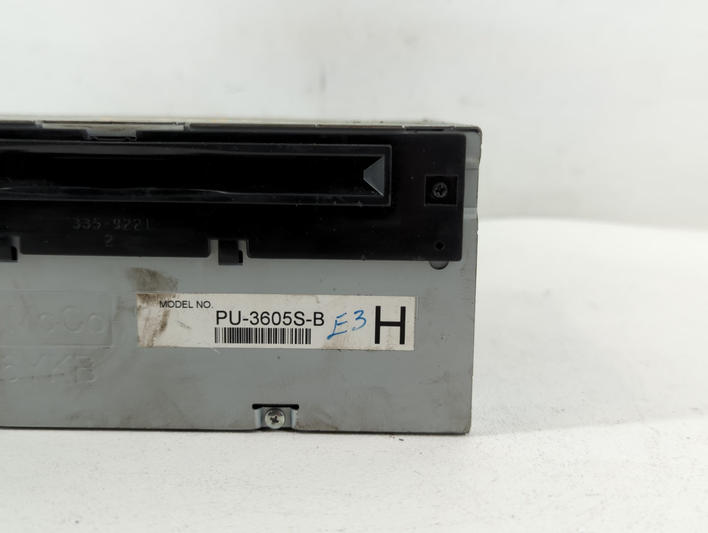 2015 Ford Mustang Radio AM FM Cd Player Receiver Replacement P/N:FR3T-19C107-UE Fits OEM Used Auto Parts - Oemusedautoparts1