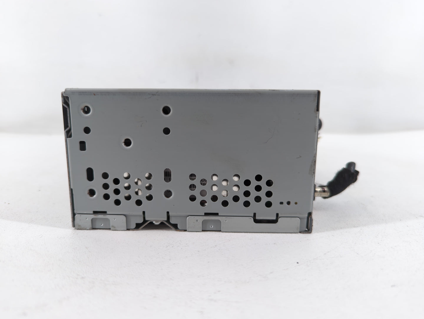2015 Ford Mustang Radio AM FM Cd Player Receiver Replacement P/N:FR3T-19C107-UE Fits OEM Used Auto Parts - Oemusedautoparts1