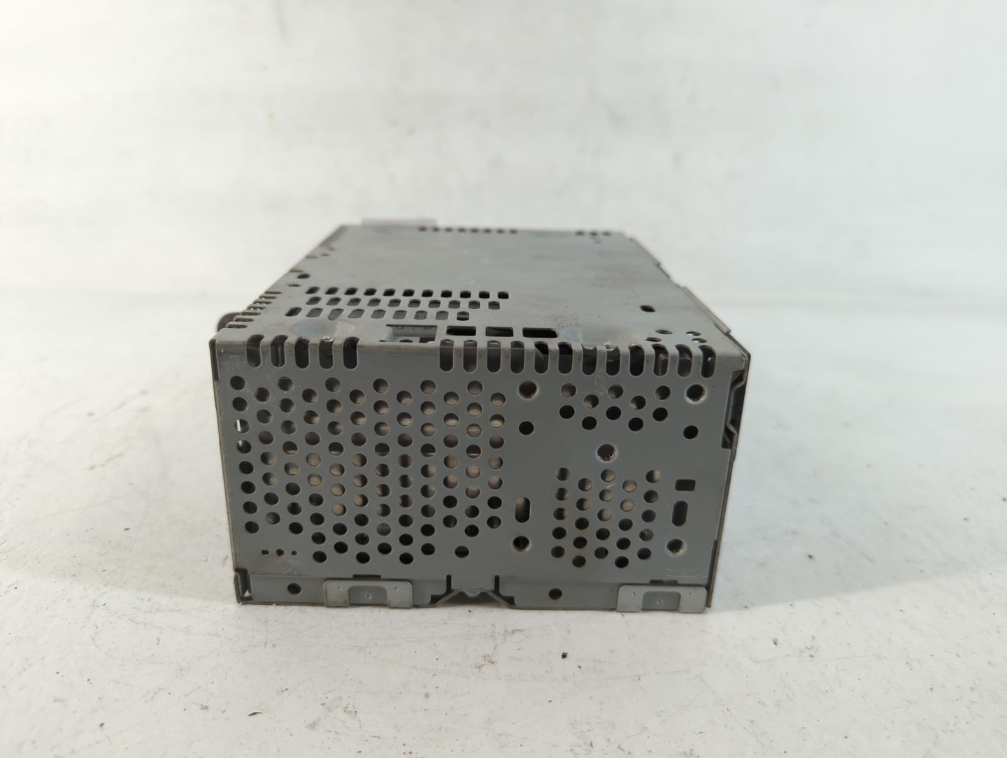 2015-2016 Ford Mustang Am Fm Cd Player Radio Receiver - Oemusedautoparts1.com