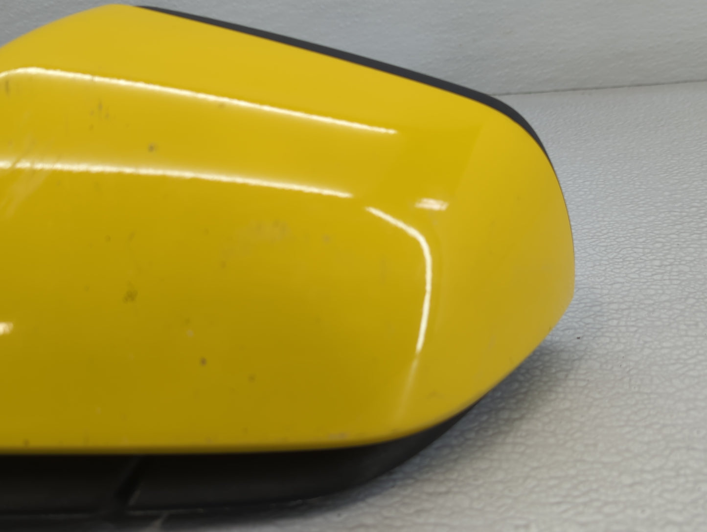 2015-2020 Ford Mustang Driver Side View Mirror - Left Door Mirror OEM Used - Oemusedautoparts1.com