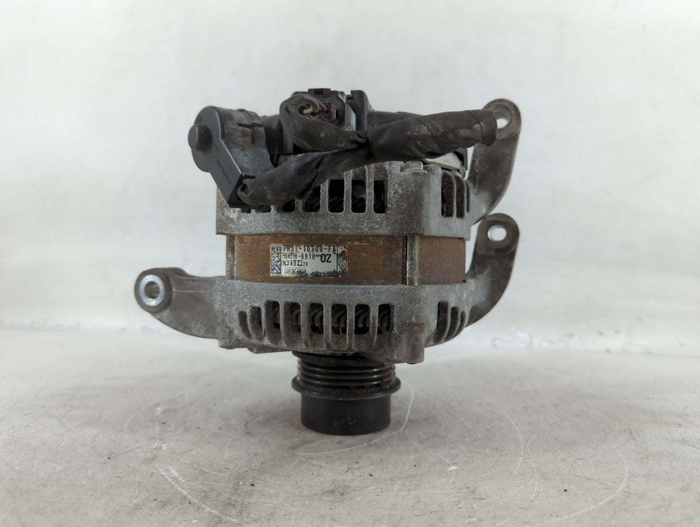 2015-2022 Ford Mustang Alternator Replacement Generator Charging Assembly Engine OEM P/N:104210-6910 FR3R-10300-FA Fits OEM 
