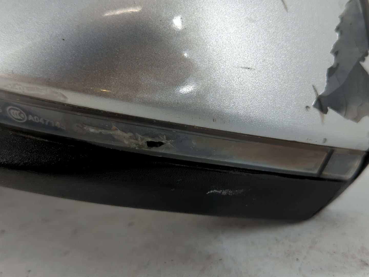 2015-2020 Ford Mustang Driver Side View Mirror - Left Door Mirror OEM Used - Oemusedautoparts1.com