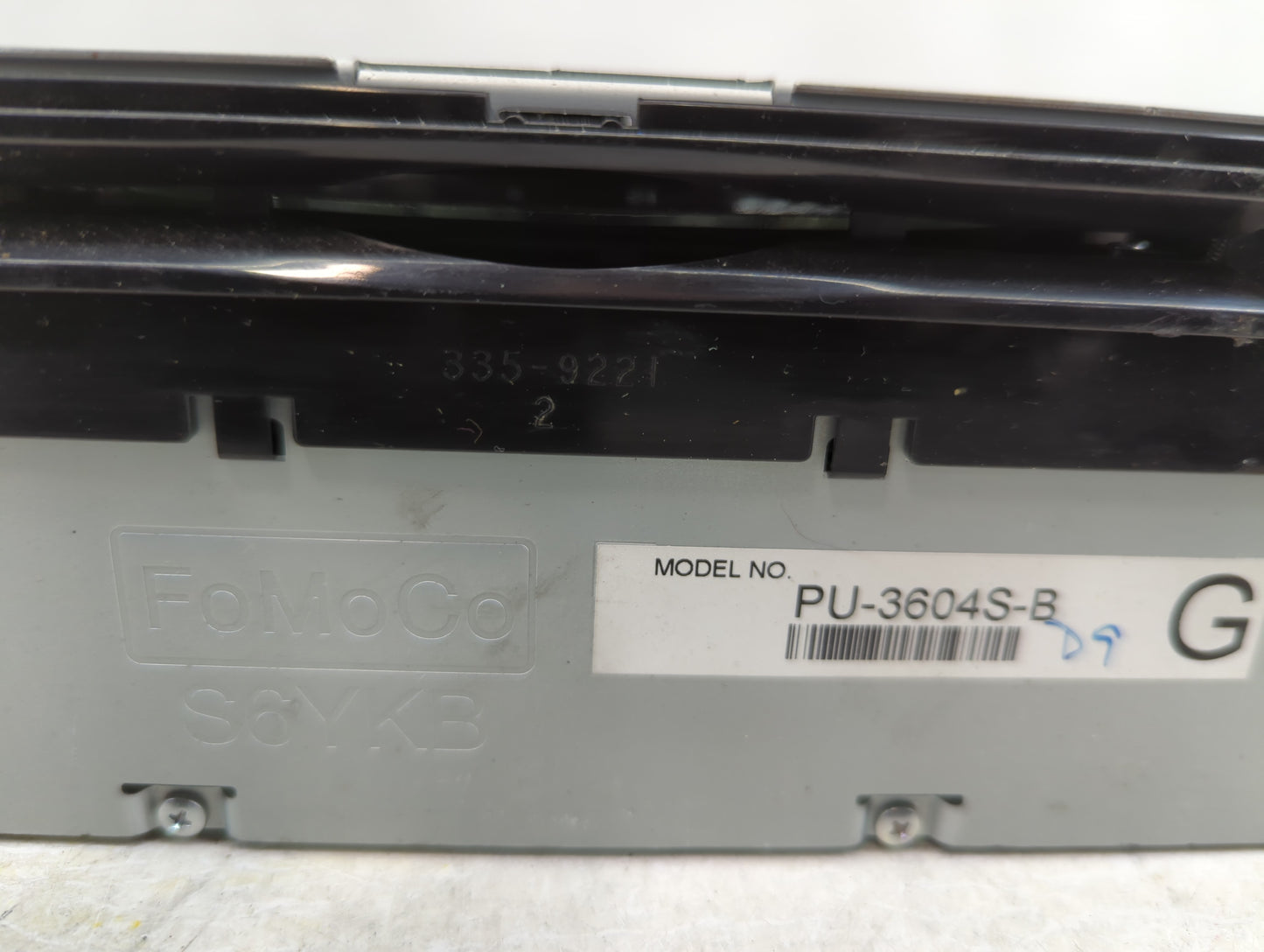 2015 Ford Mustang Radio AM FM Cd Player Receiver Replacement P/N:FR3T-19C107-TE Fits OEM Used Auto Parts - Oemusedautoparts1