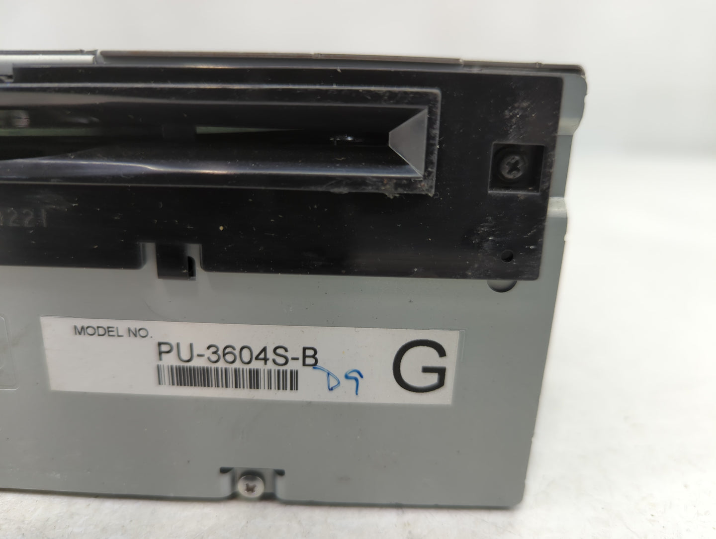 2015 Ford Mustang Radio AM FM Cd Player Receiver Replacement P/N:FR3T-19C107-TE Fits OEM Used Auto Parts - Oemusedautoparts1