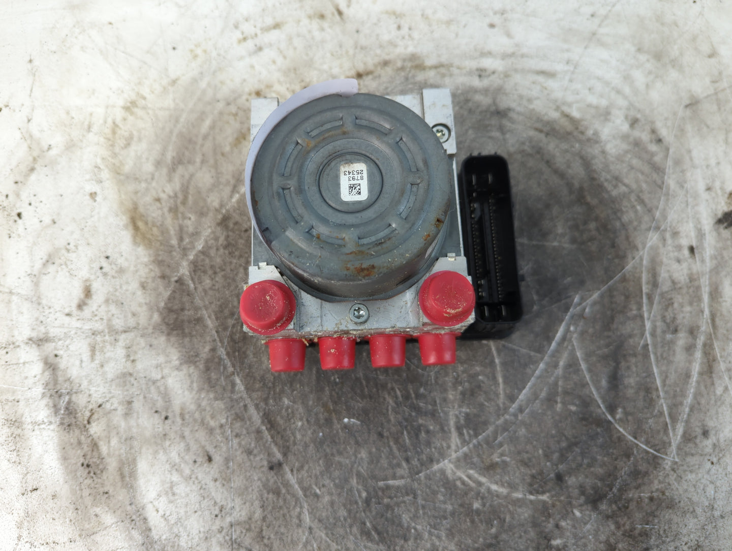 2015 Ford Mustang ABS Pump Control Module Replacement P/N:FR3C-2C405-BE Fits OEM Used Auto Parts - Oemusedautoparts1.com