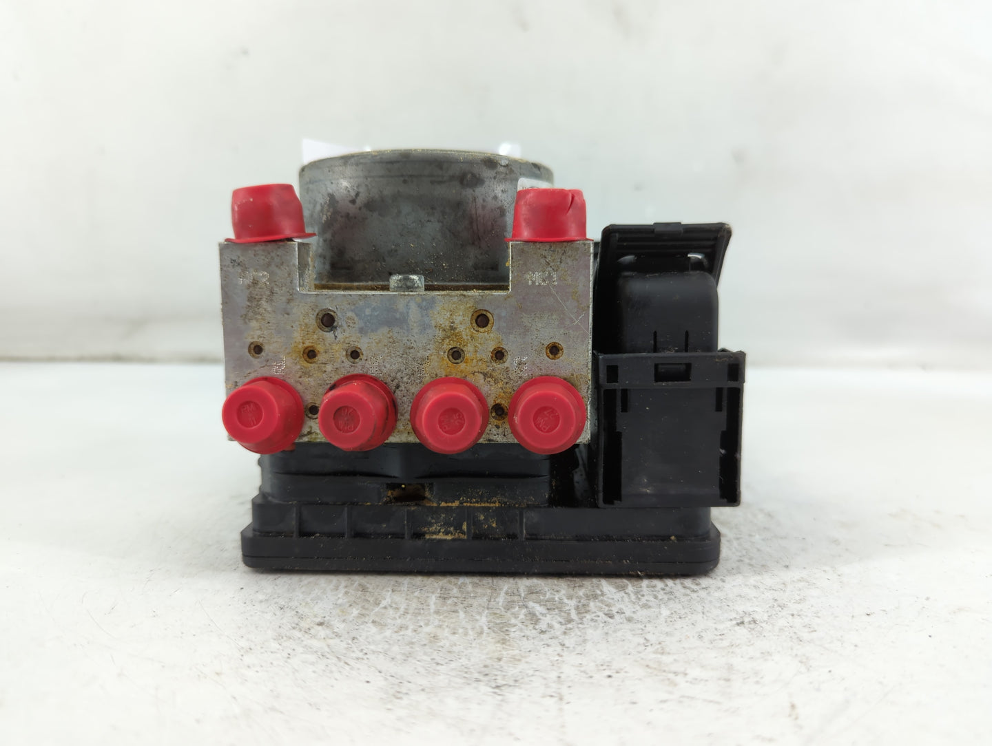 2015 Ford Mustang ABS Pump Control Module Replacement P/N:GR3C-2C405-BB Fits OEM Used Auto Parts - Oemusedautoparts1.com