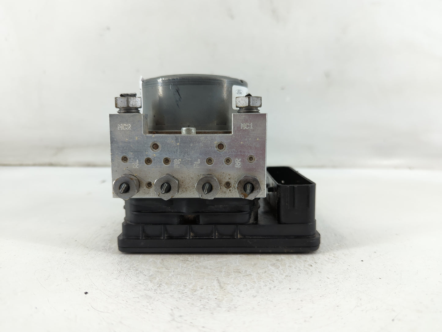2015 Ford Mustang ABS Pump Control Module Replacement P/N:FR3C-2C405-BE Fits OEM Used Auto Parts - Oemusedautoparts1.com