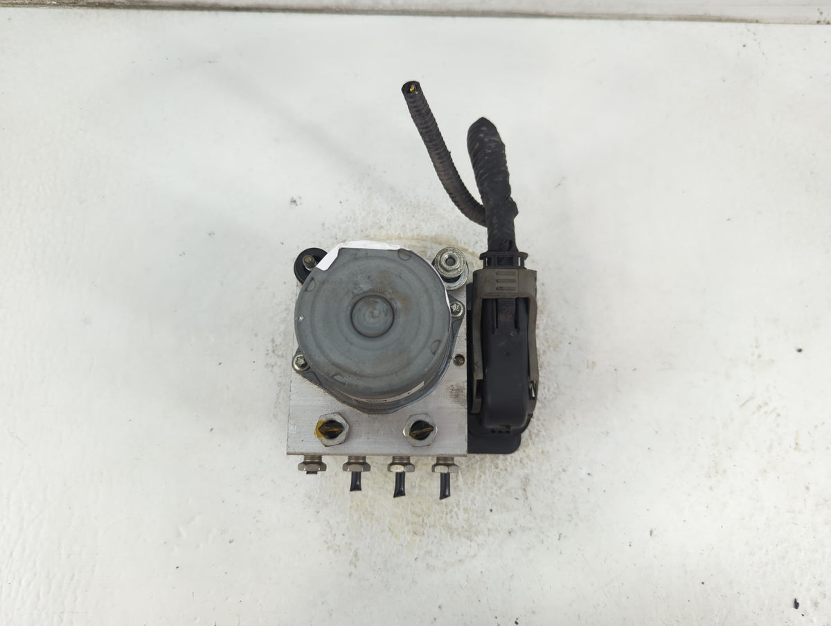 2014-2019 Ford Taurus Anti-Lock Brake ABS Pump Module Actuator OEM P/N:FG13-2C405-A Fits Fits 2014 2015 2016 2017 2018 2019 
