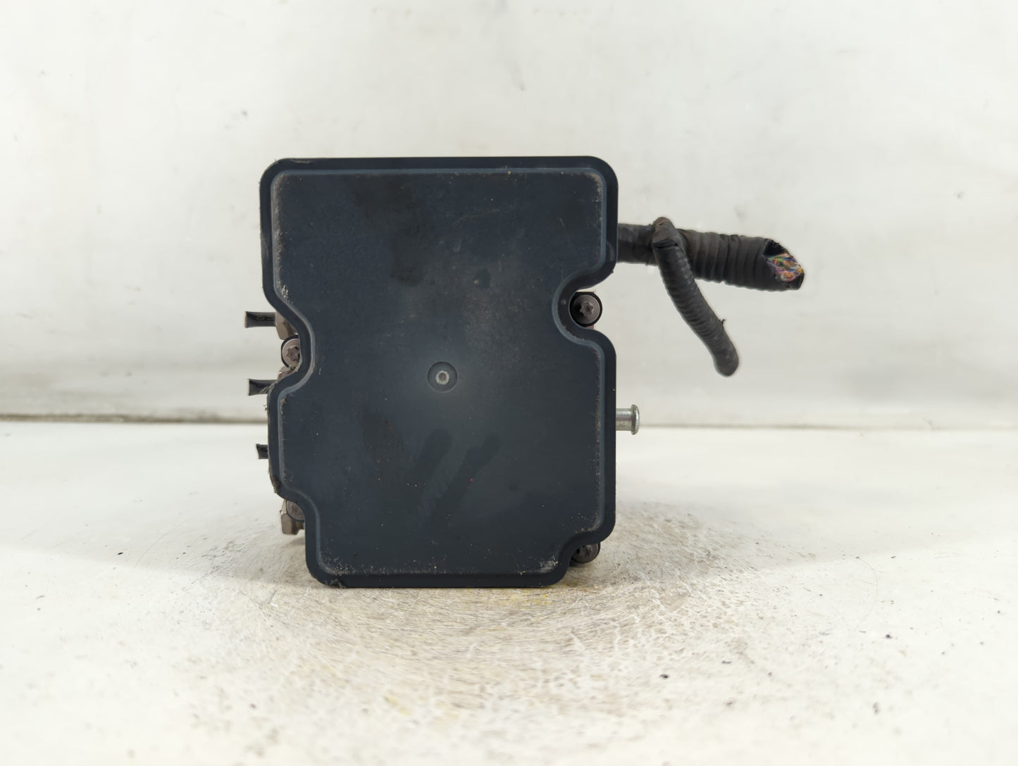 2014-2019 Ford Taurus ABS Pump Control Module Replacement P/N:FG13-2C405-A Fits Fits 2014 2015 2016 2017 2018 2019 OEM Used 