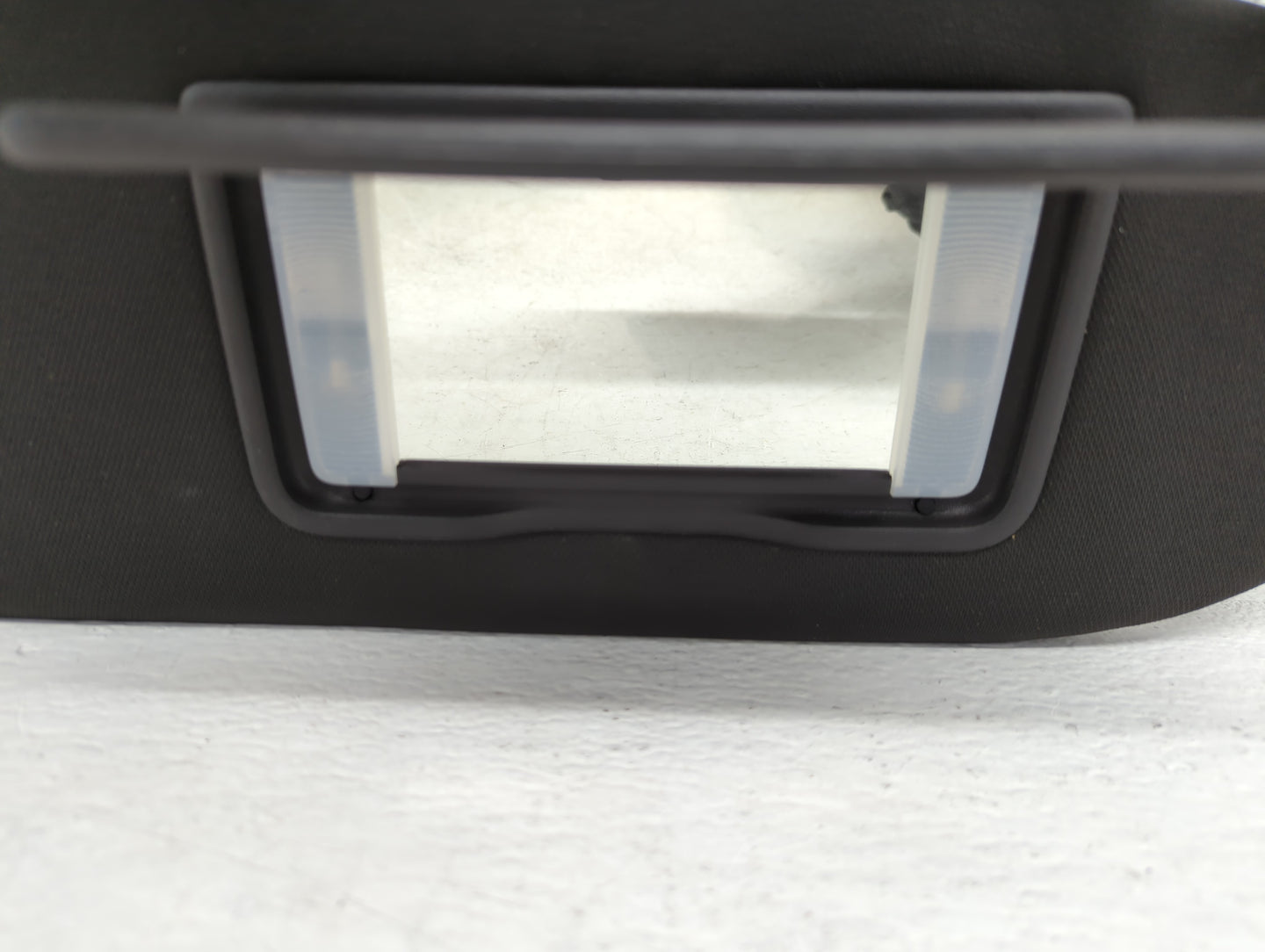 2013-2019 Ford Taurus Sun Visor Shade Replacement Passenger Right Mirror Fits OEM Used Auto Parts - Oemusedautoparts1.com