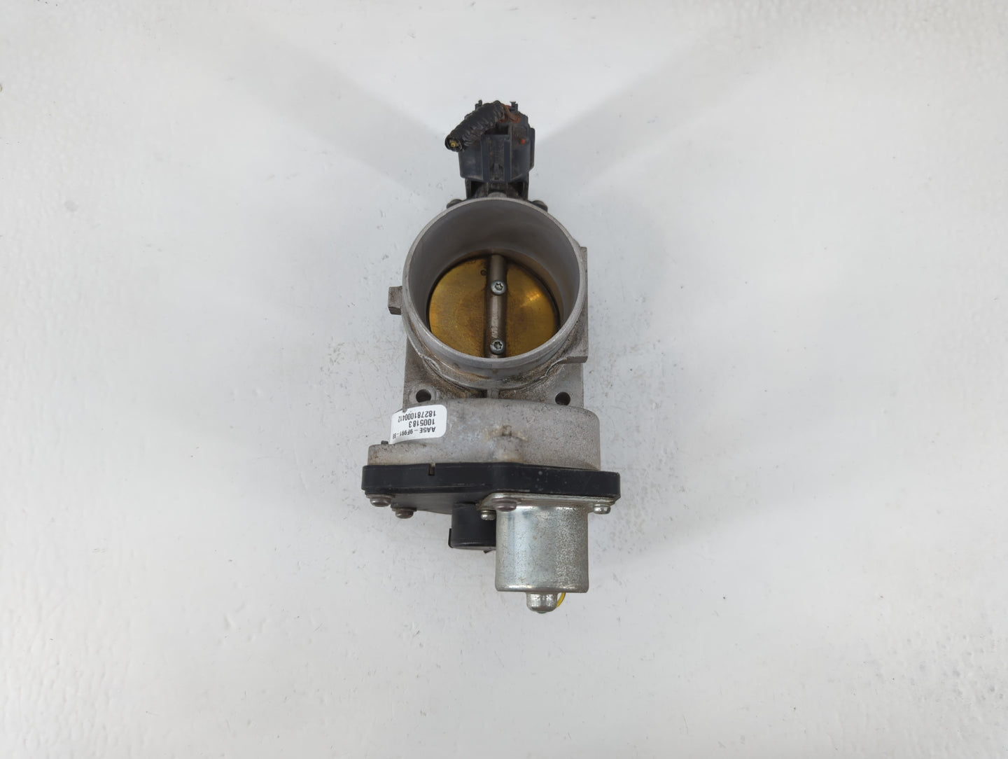 2013-2017 Ford Taurus Throttle Body P/N:AA5E-9F991-BB Fits Fits 2012 2013 2014 2015 2016 2017 OEM Used Auto Parts - Oemuseda