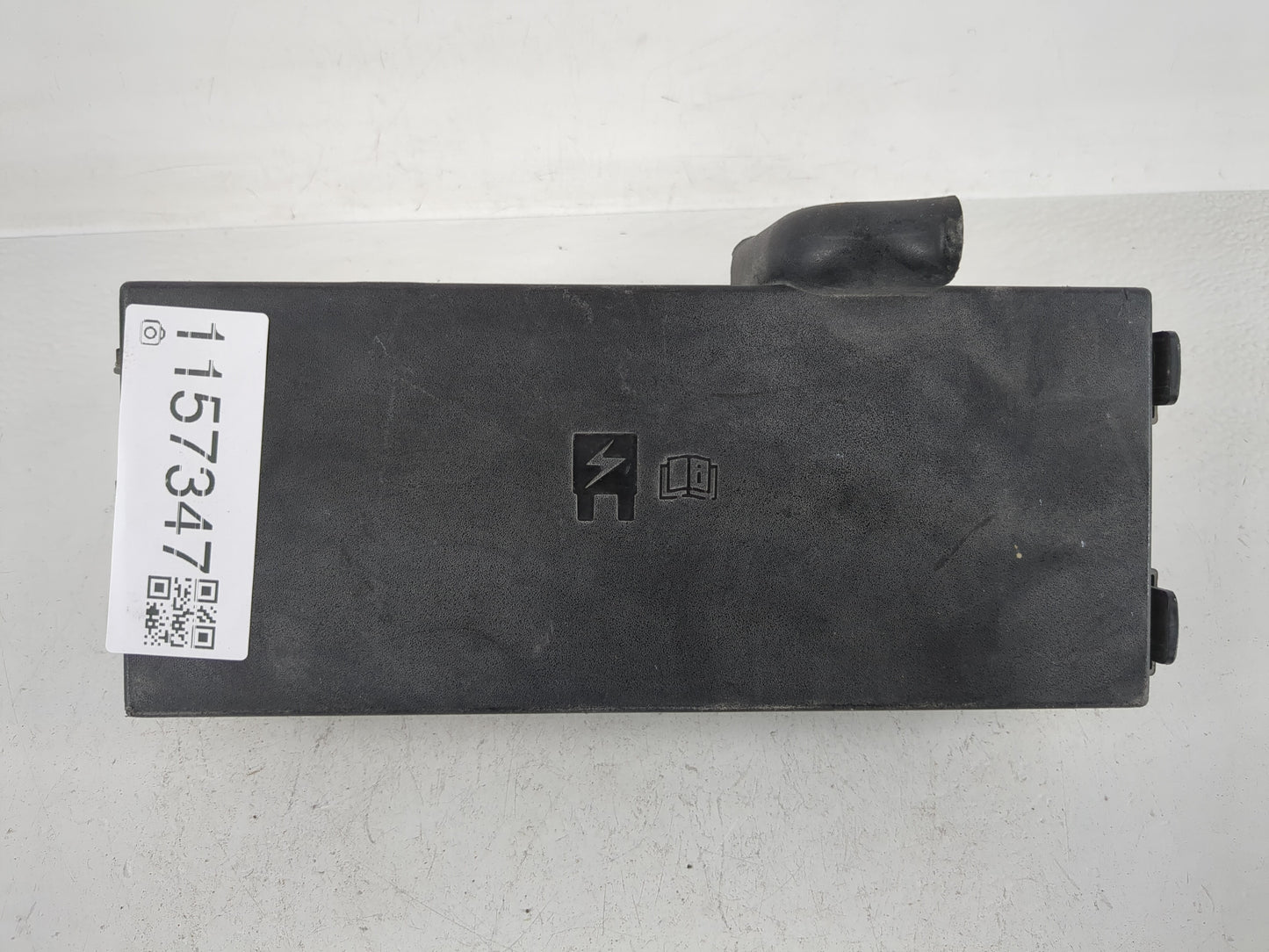 2013-2016 Ford Taurus Fusebox Fuse Box Panel Relay Module P/N:DG1T-14A003-BA Fits Fits 2013 2014 2015 2016 OEM Used Auto Par