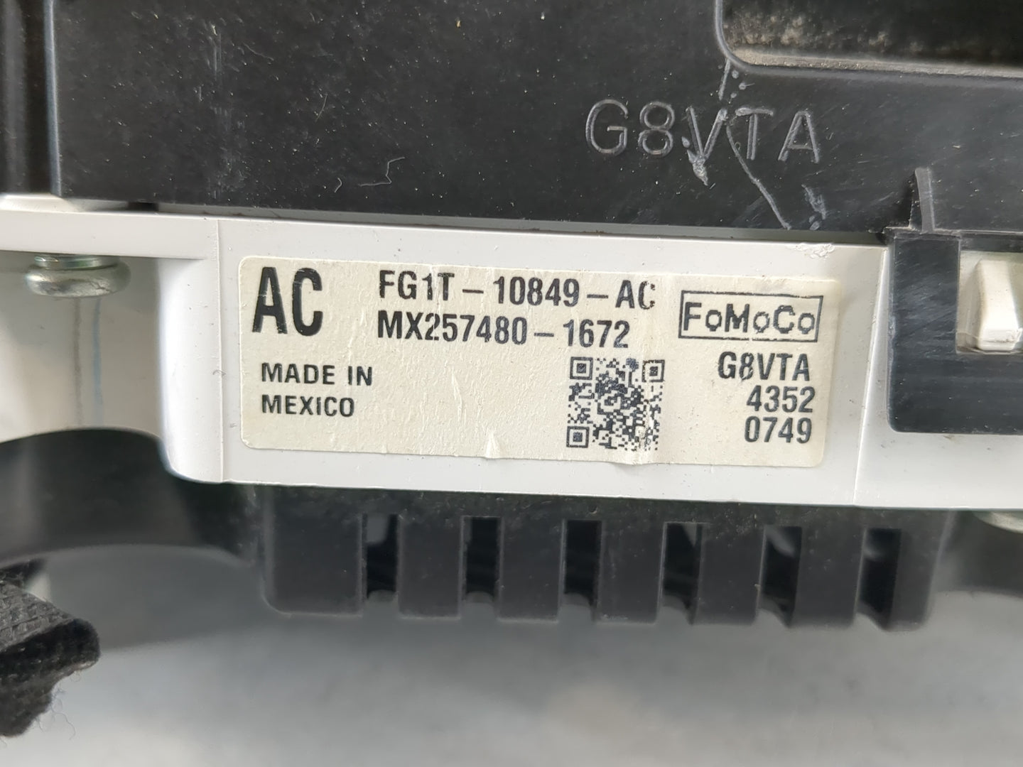 2015 Ford Taurus Instrument Cluster Speedometer Gauges P/N:FG1T-10849-AC Fits OEM Used Auto Parts - Oemusedautoparts1.com