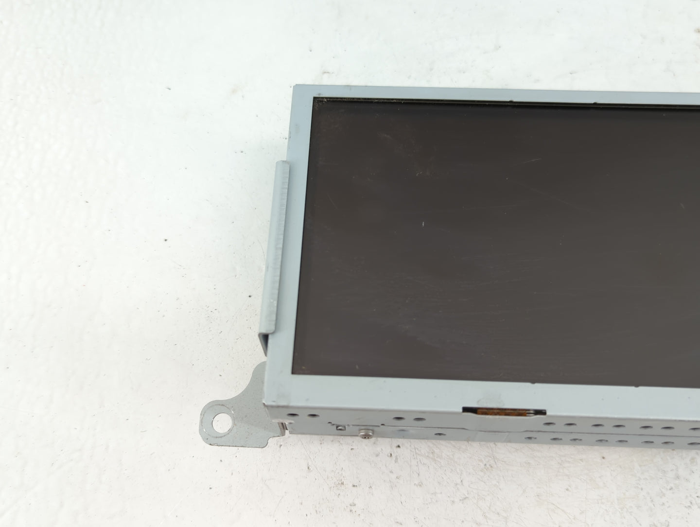 Ford Taurus Information Display Screen - Oemusedautoparts1.com