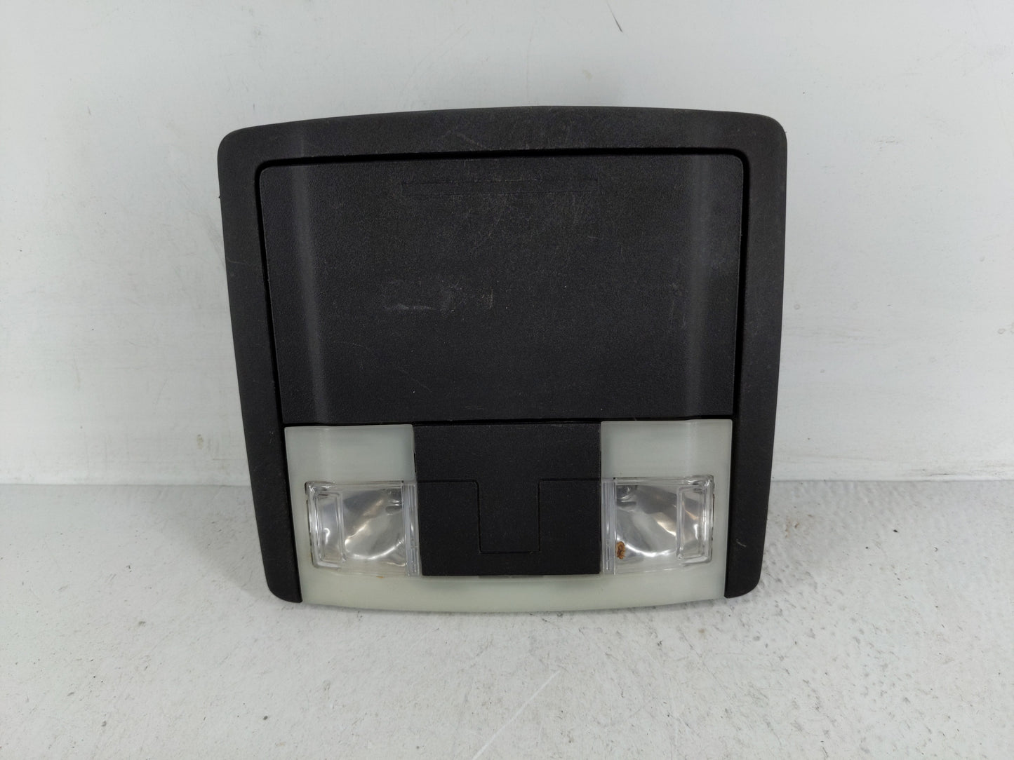 2015 Ford Taurus Overhead Roof Console - Oemusedautoparts1.com
