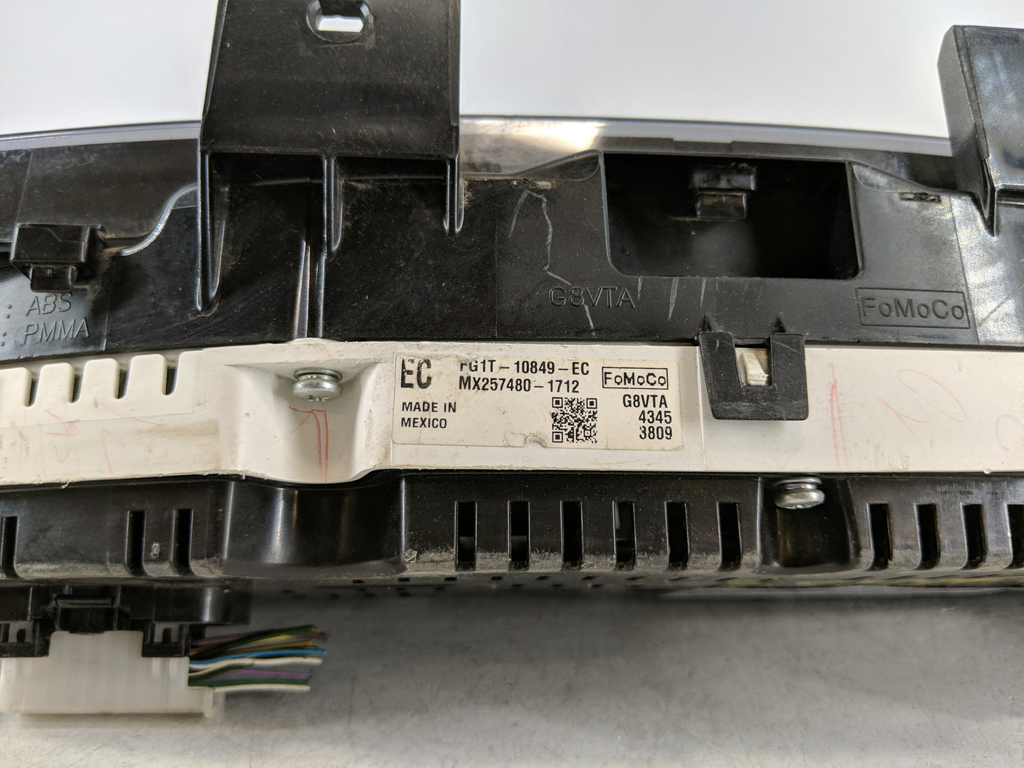 2015 Ford Taurus Instrument Cluster Speedometer Gauges P/N:FG1T-10849-EC Fits OEM Used Auto Parts - Oemusedautoparts1.com