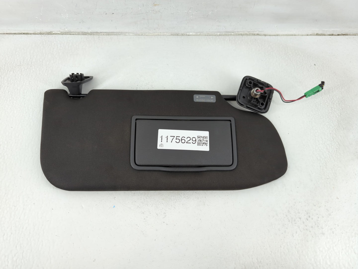 2013-2019 Ford Taurus Sun Visor Shade Replacement Passenger Right Mirror Fits OEM Used Auto Parts - Oemusedautoparts1.com