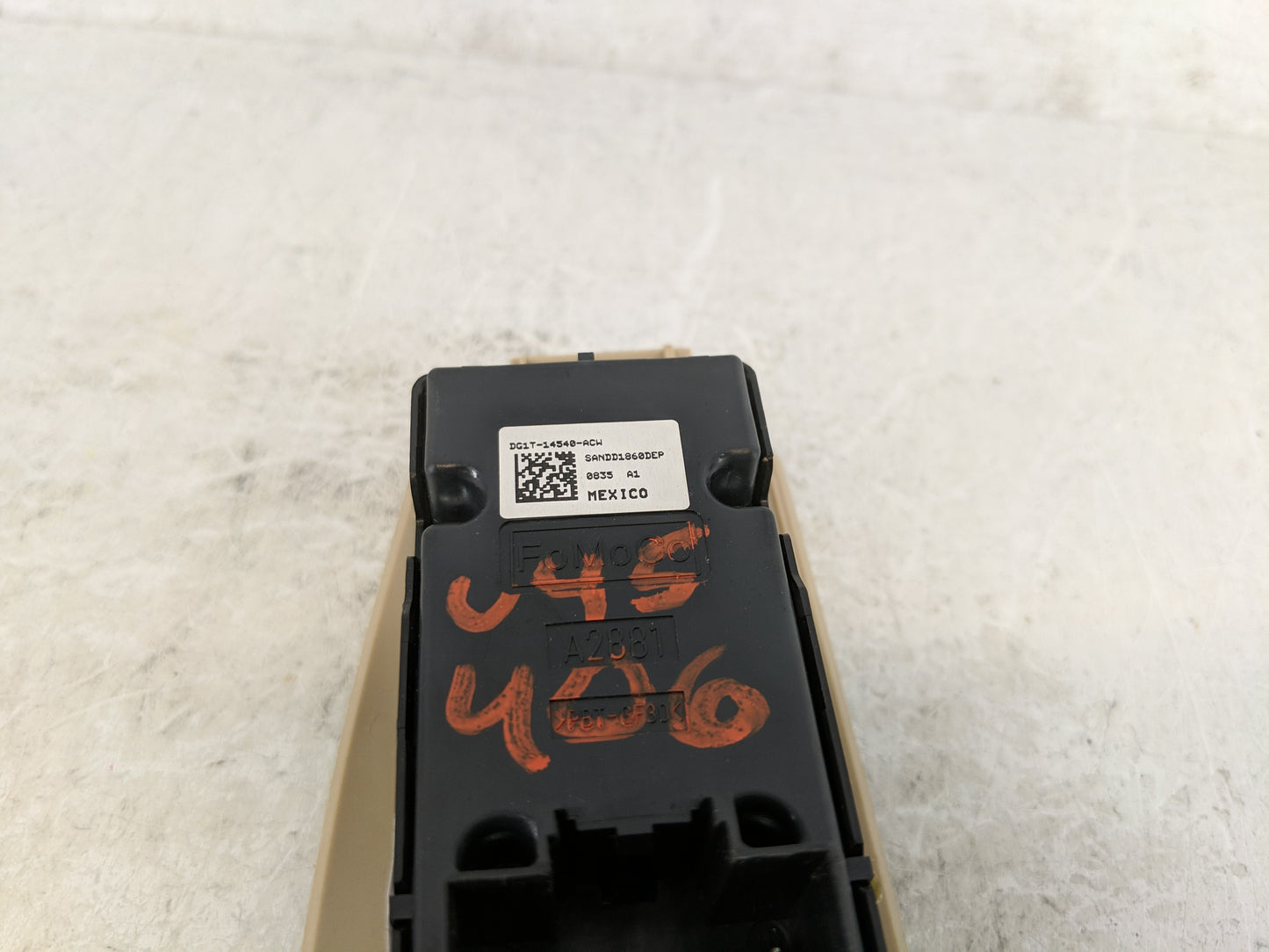 2013-2019 Ford Taurus Master Power Window Switch Replacement Driver Side Left P/N:DG13 14B133 AF3DN3 Fits OEM Used Auto Part