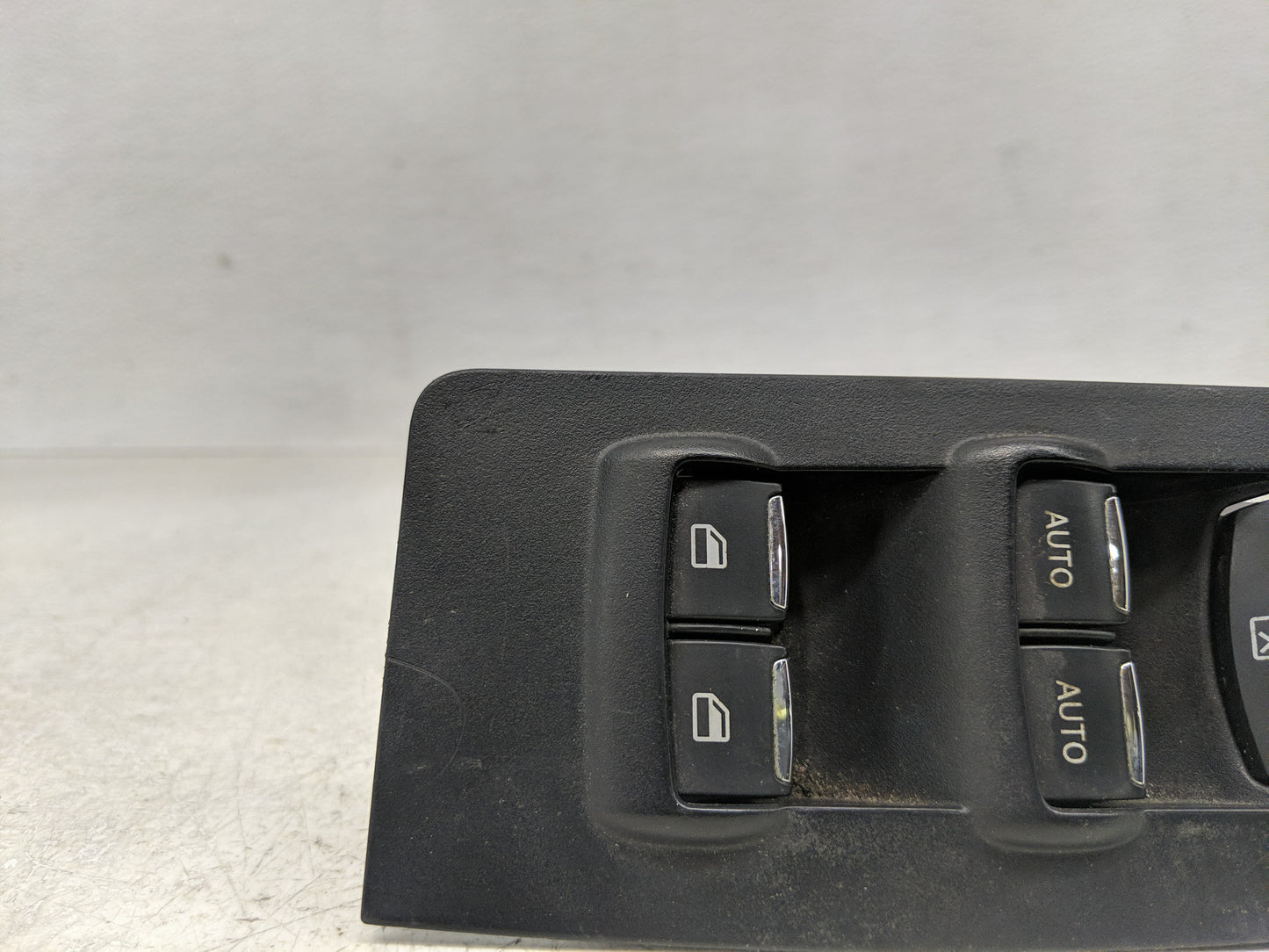 2013-2019 Ford Taurus Master Power Window Switch Replacement Driver Side Left P/N:DG13 14B133 BF3JA6 Fits OEM Used Auto Part