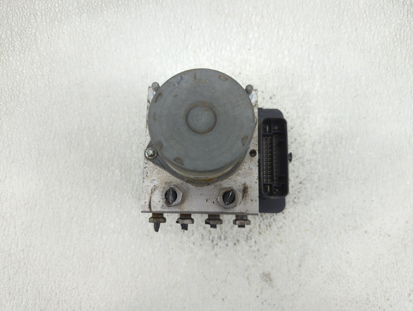 2014-2019 Ford Taurus ABS Pump Control Module Replacement P/N:FG13-2C405-A Fits Fits 2014 2015 2016 2017 2018 2019 OEM Used 