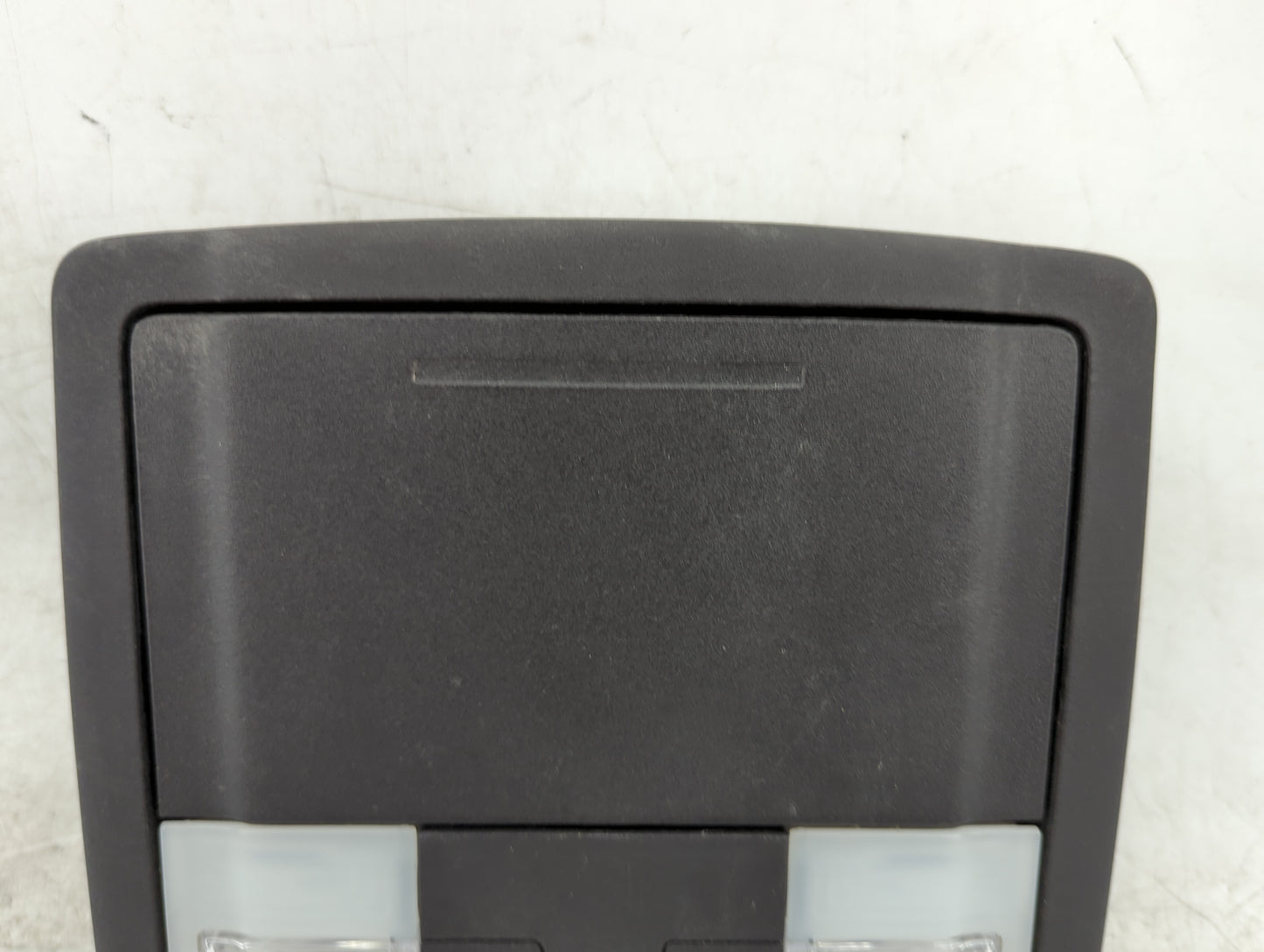 2013-2019 Ford Taurus Overhead Roof Console 1392432 - Oemusedautoparts1.com