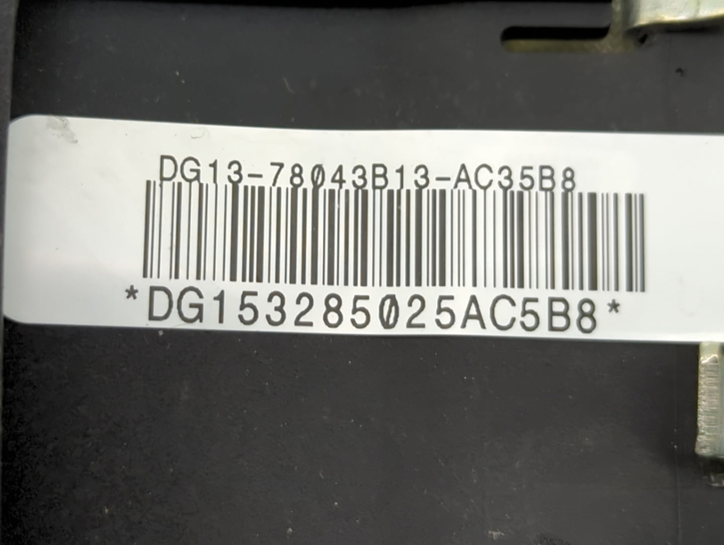 2013-2019 Ford Taurus Air Bag Driver Left Steering Wheel Mounted P/N:DG13-78043B13-AC Fits Fits 2013 2014 2015 2016 2017 201
