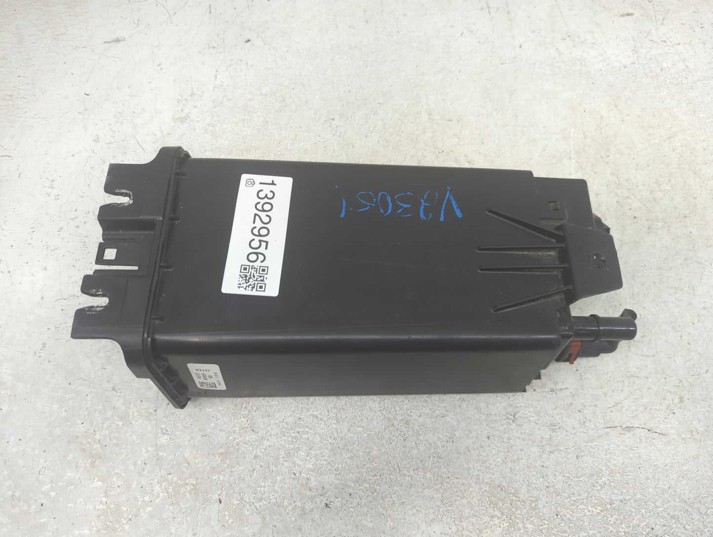 2015 Ford Taurus Fuel Vapor Charcoal Canister 1392956 - Oemusedautoparts1.com