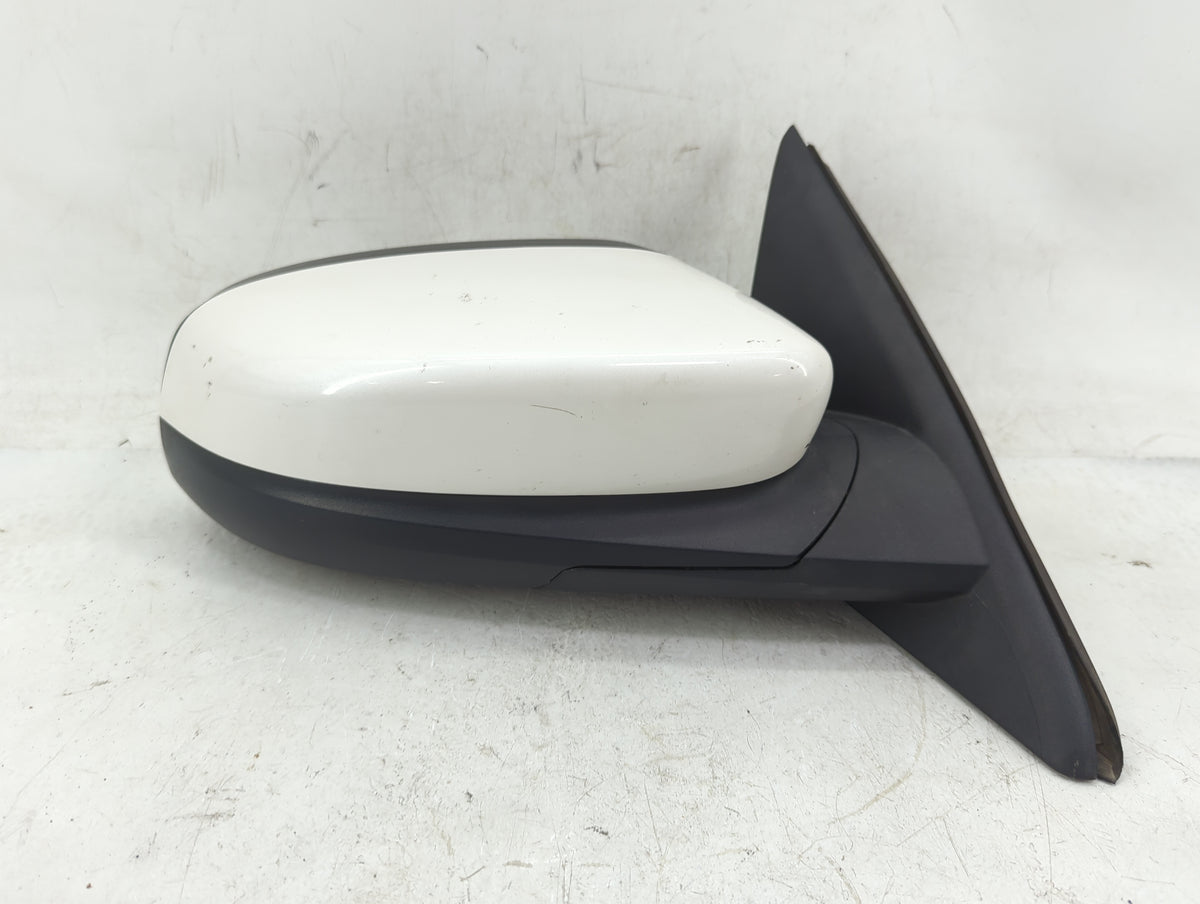 2010-2019 Ford Taurus Passenger Side View Mirror - Right Door Mirror OEM Used - Oemusedautoparts1.com