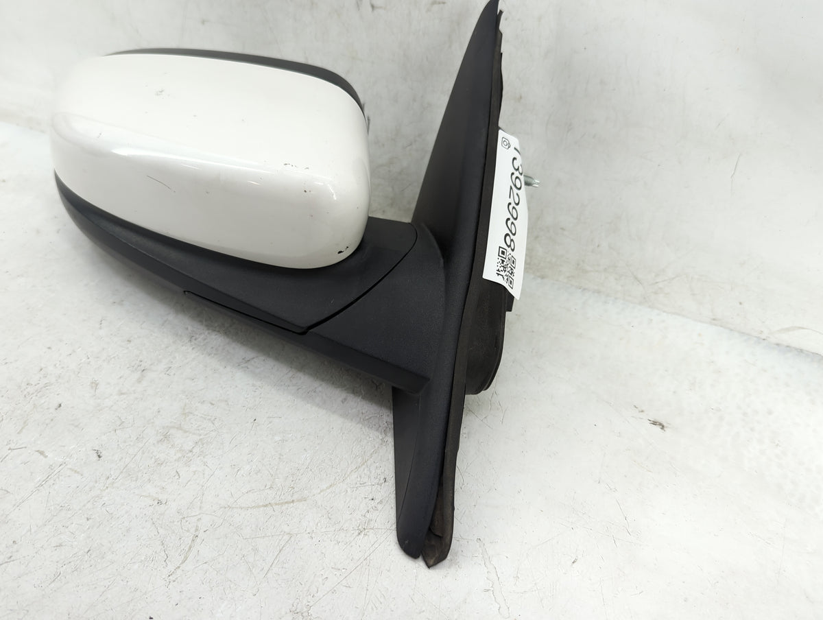 2010-2019 Ford Taurus Passenger Side View Mirror - Right Door Mirror OEM Used - Oemusedautoparts1.com
