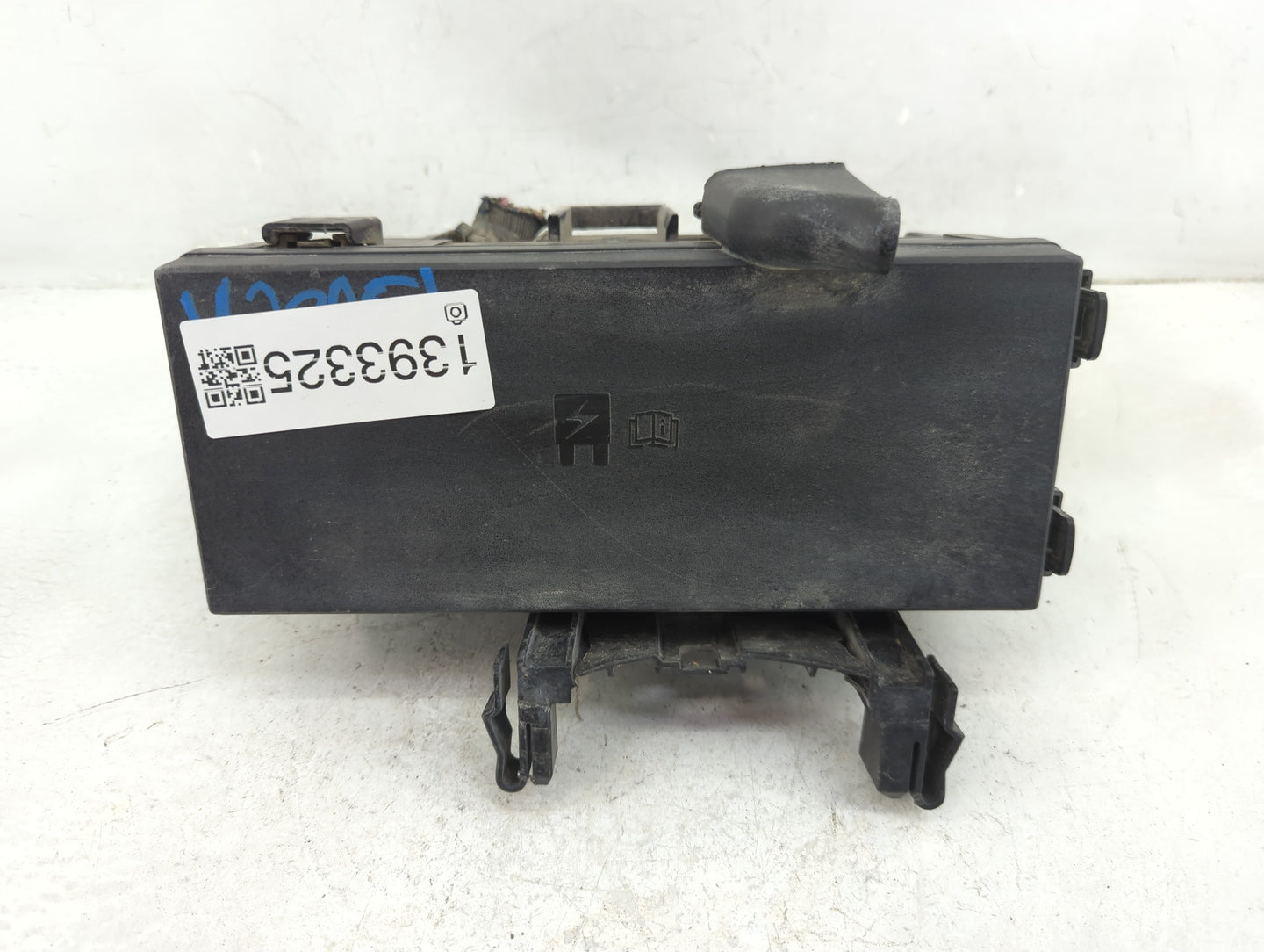 2013-2016 Ford Taurus Fusebox Fuse Box Panel Relay Module P/N:DG1T-14A003-BA Fits Fits 2013 2014 2015 2016 OEM Used Auto Par