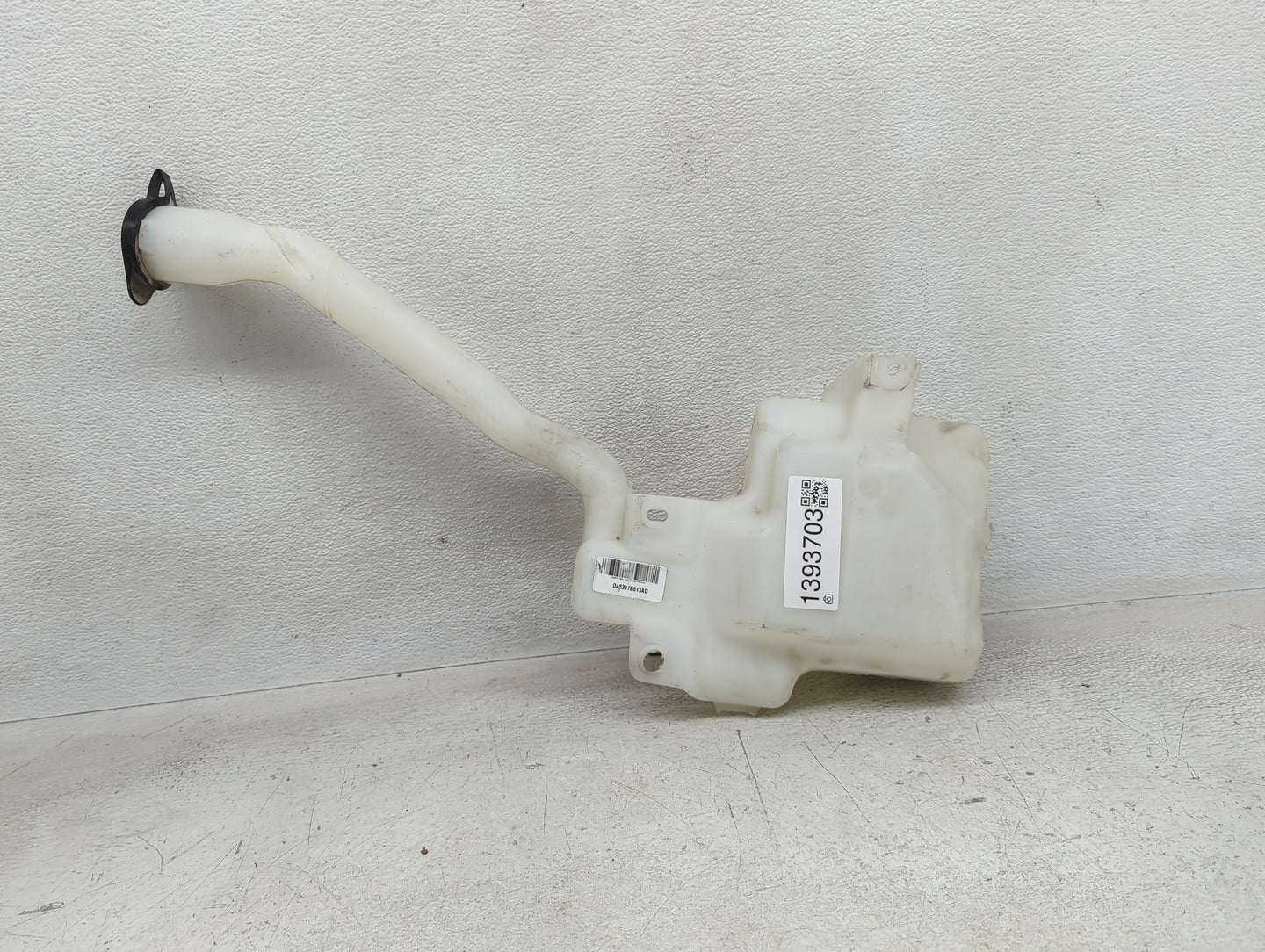 2012-2019 Ford Taurus Radiator Coolant Overflow Expansion Tank Bottle 1393703 - Oemusedautoparts1.com
