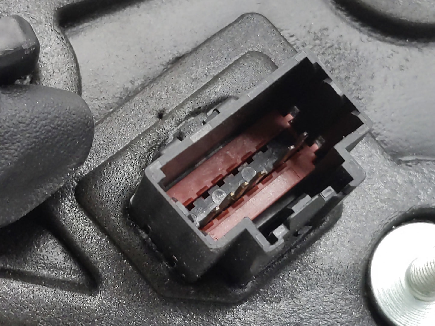 2010-2019 Ford Taurus Passenger Side View Mirror - Right Door Mirror OEM Used - Oemusedautoparts1.com