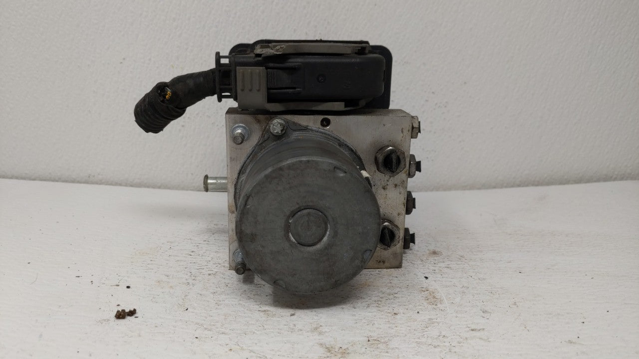 2014-2018 Ford Taurus ABS Pump Control Module Replacement P/N:FG13-2C405-A Fits Fits 2014 2015 2016 2017 2018 OEM Used Auto 