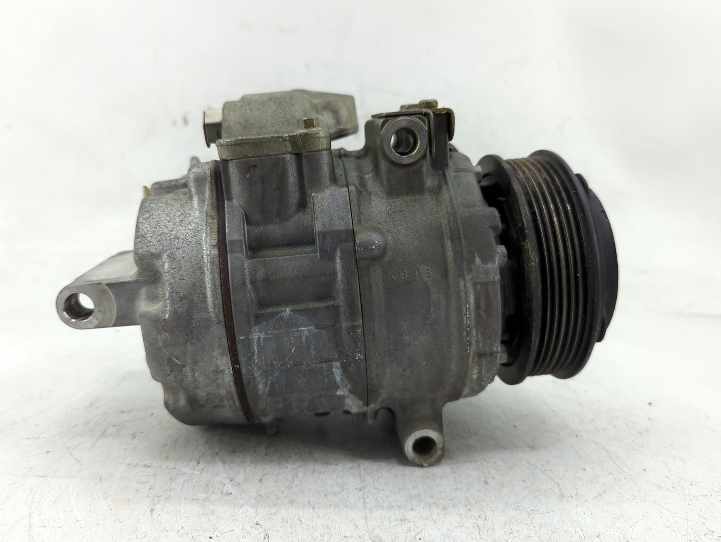 2013-2016 Ford Taurus Air Conditioning A/c Ac Compressor Oem - Oemusedautoparts1.com