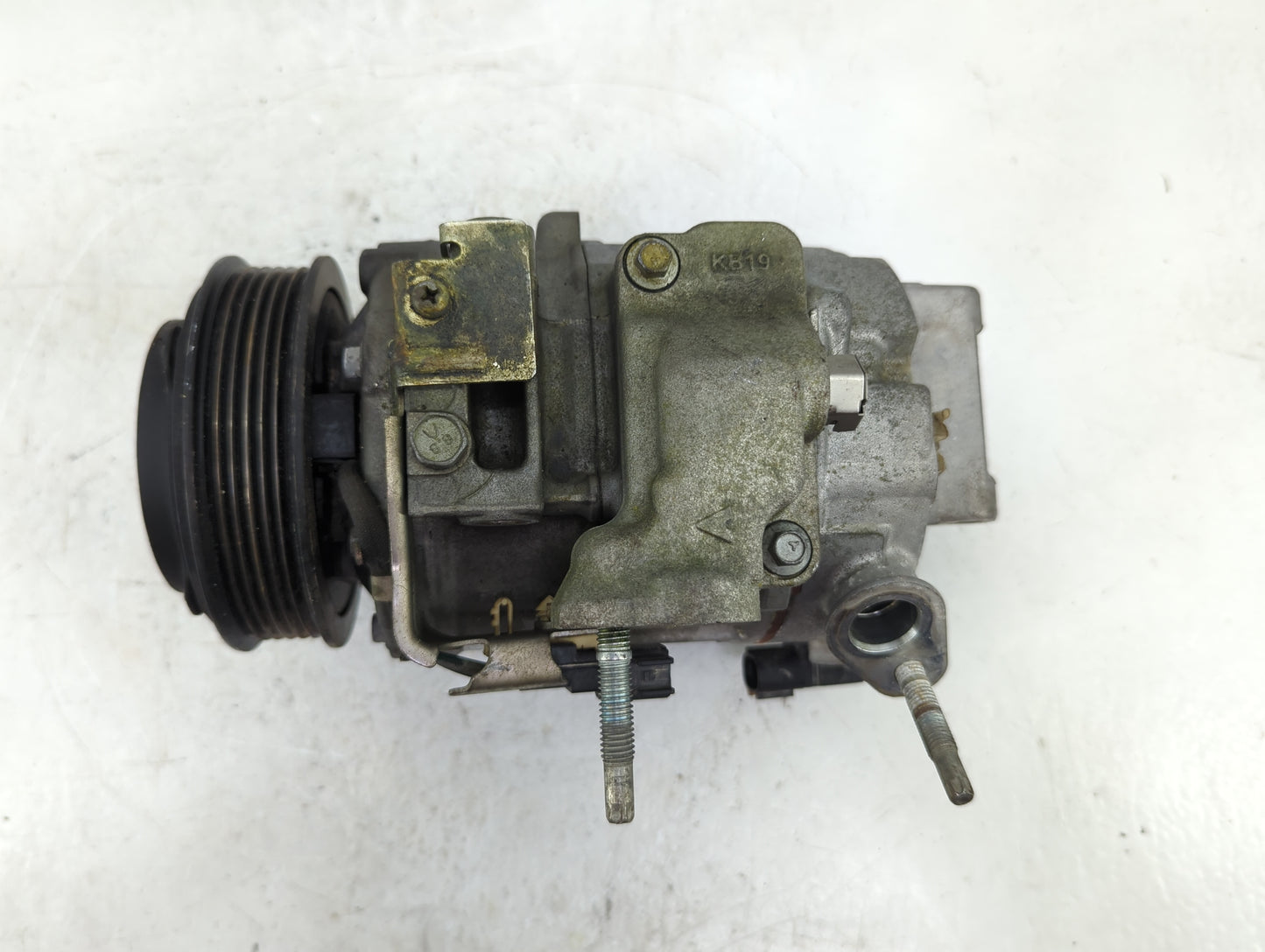 2013-2016 Ford Taurus Air Conditioning A/c Ac Compressor Oem - Oemusedautoparts1.com