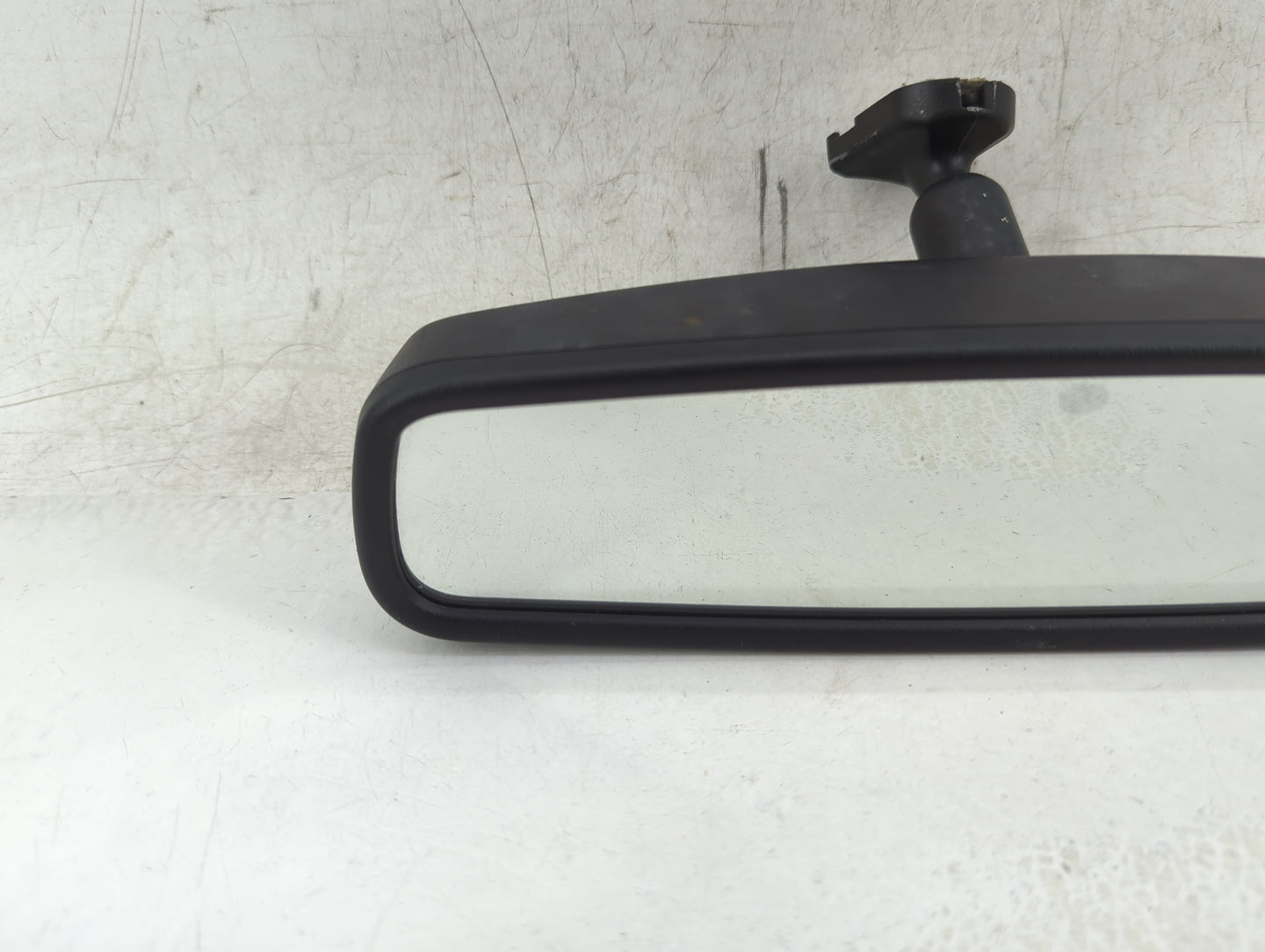 2013-2017 Ford Taurus Interior Rear View Mirror Replacement OEM P/N:E11026533 Fits OEM Used Auto Parts - Oemusedautoparts1.c