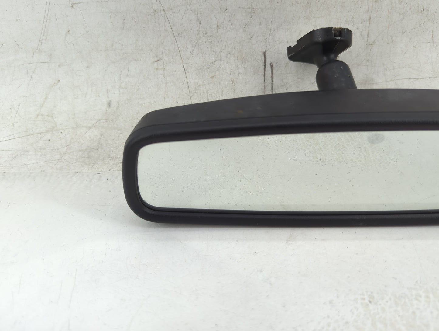 2013-2017 Ford Taurus Interior Rear View Mirror Replacement OEM P/N:E11026533 Fits OEM Used Auto Parts - Oemusedautoparts1.c